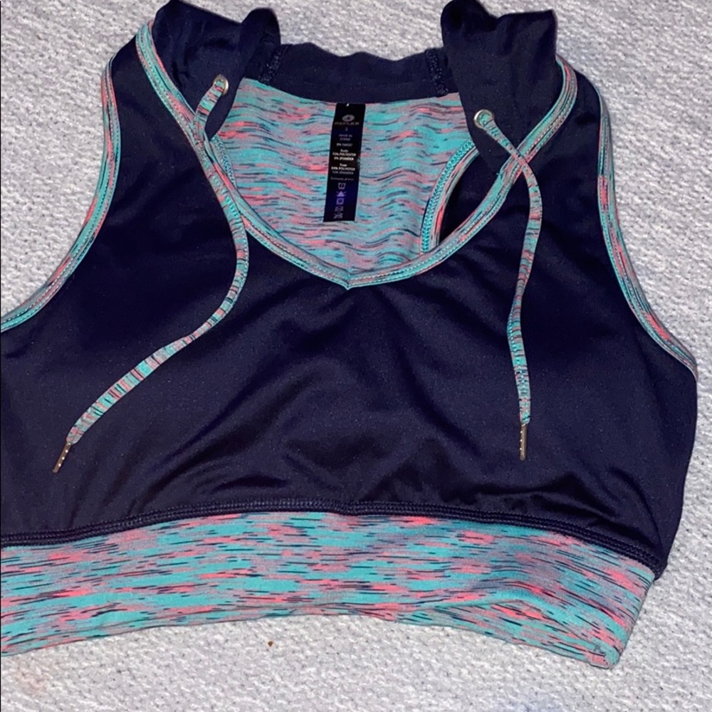 Sports bra
